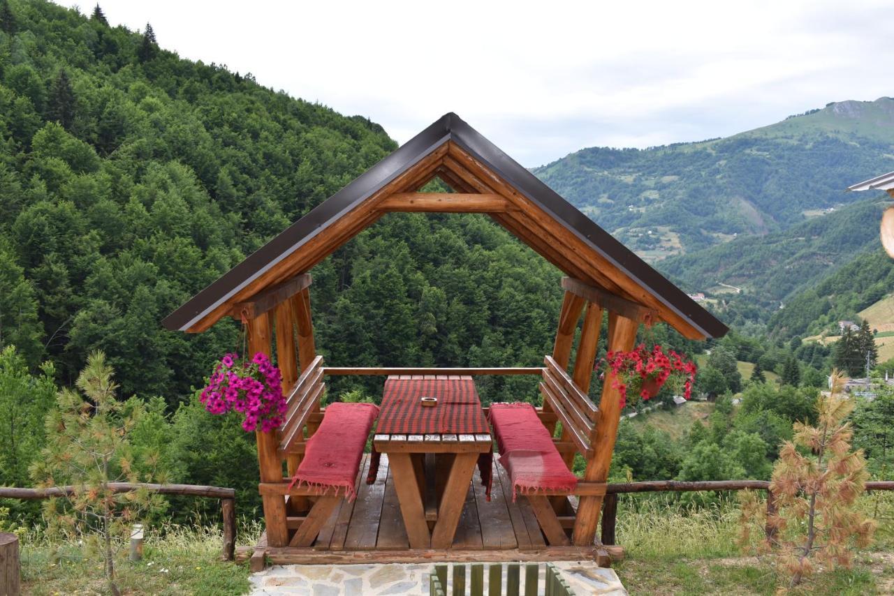 Gradine - Katun Kamp Villa Plav Luaran gambar