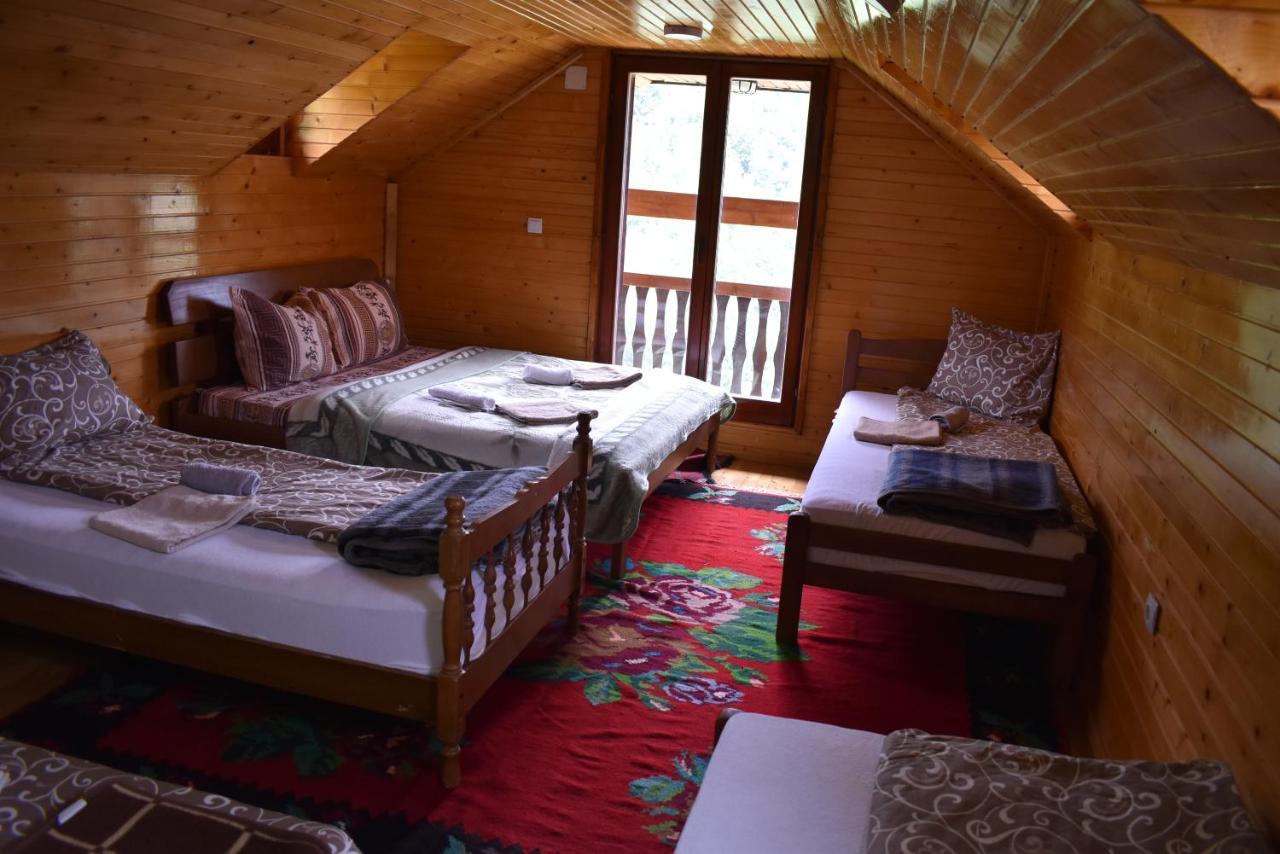 Gradine - Katun Kamp Villa Plav Luaran gambar