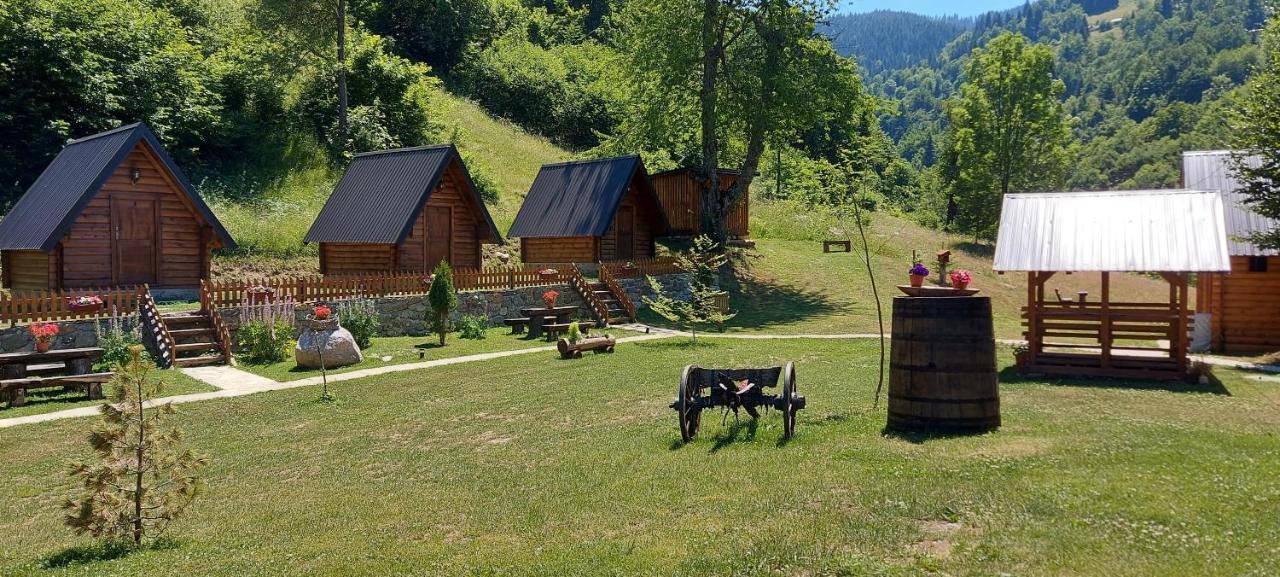 Gradine - Katun Kamp Villa Plav Luaran gambar