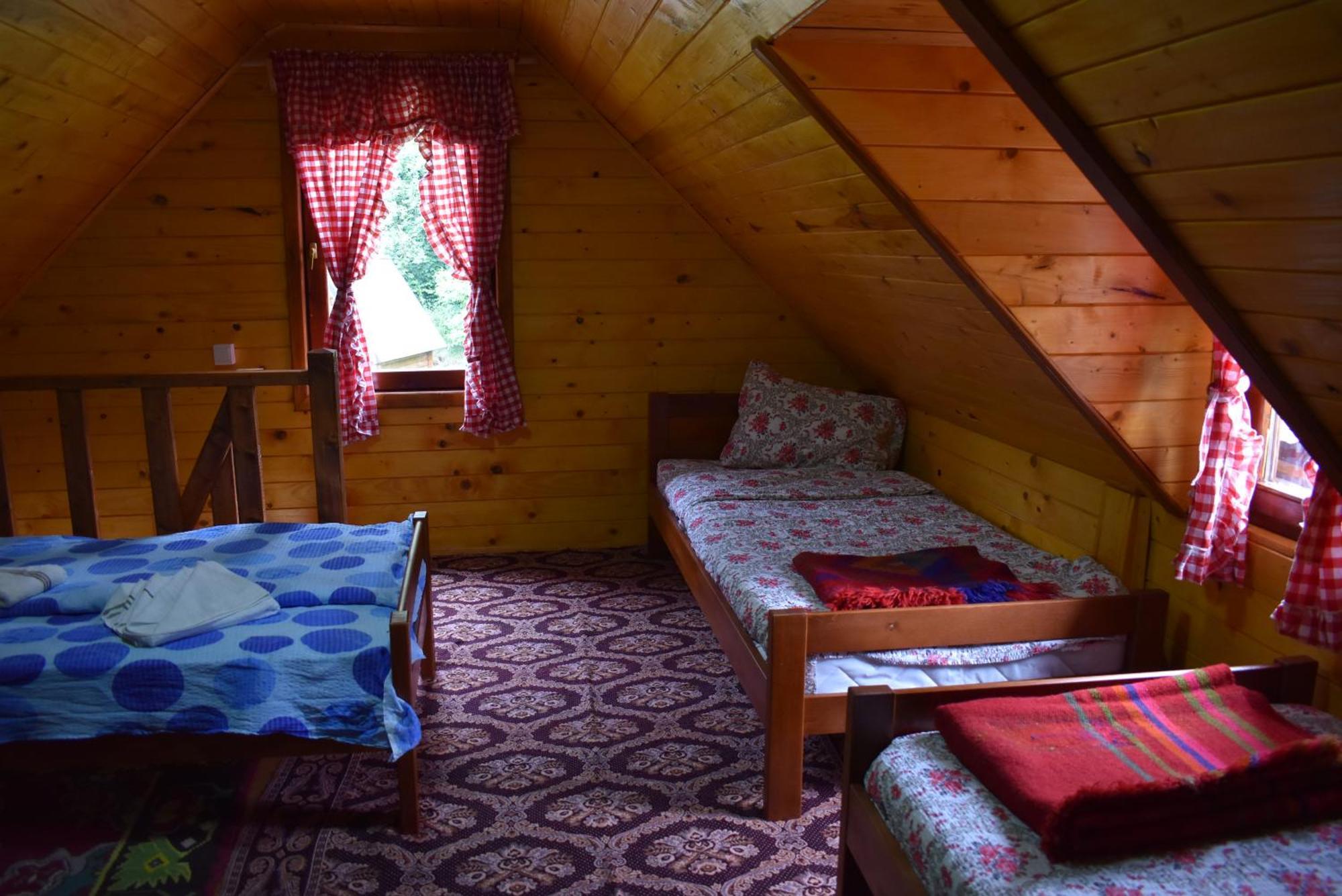 Gradine - Katun Kamp Villa Plav Bilik gambar