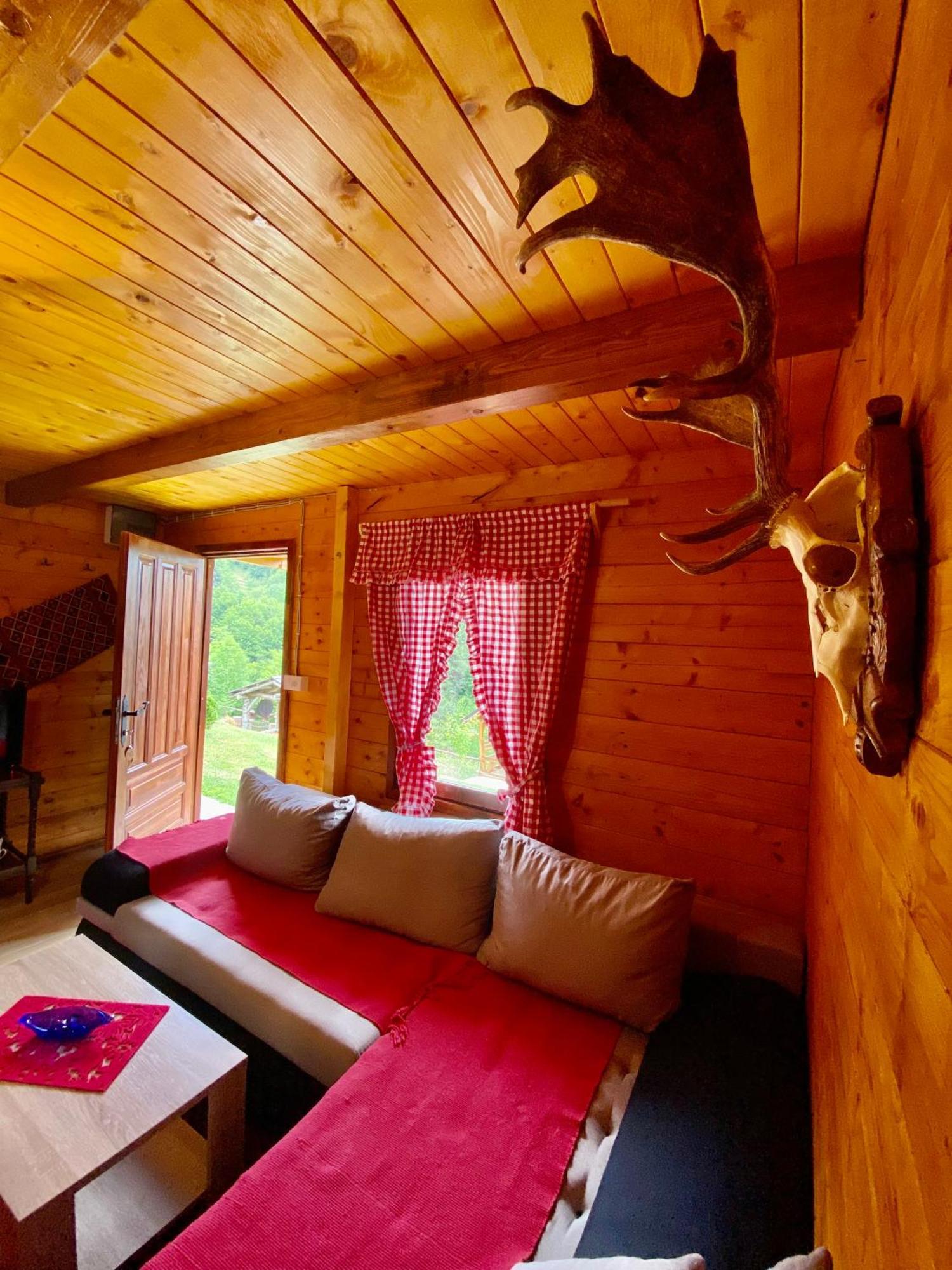 Gradine - Katun Kamp Villa Plav Bilik gambar